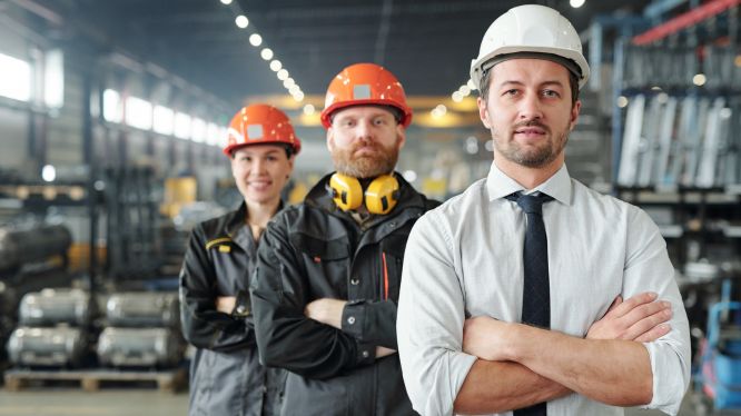 Reclutamiento para empresas manufactureras: cómo un headhunter especializado impulsa tu planta en México